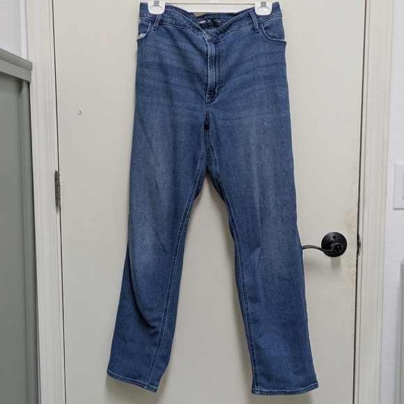 Old Navy High Waisted WOW Straight Leg Denim Jeans 22 - Picture 3 of 9